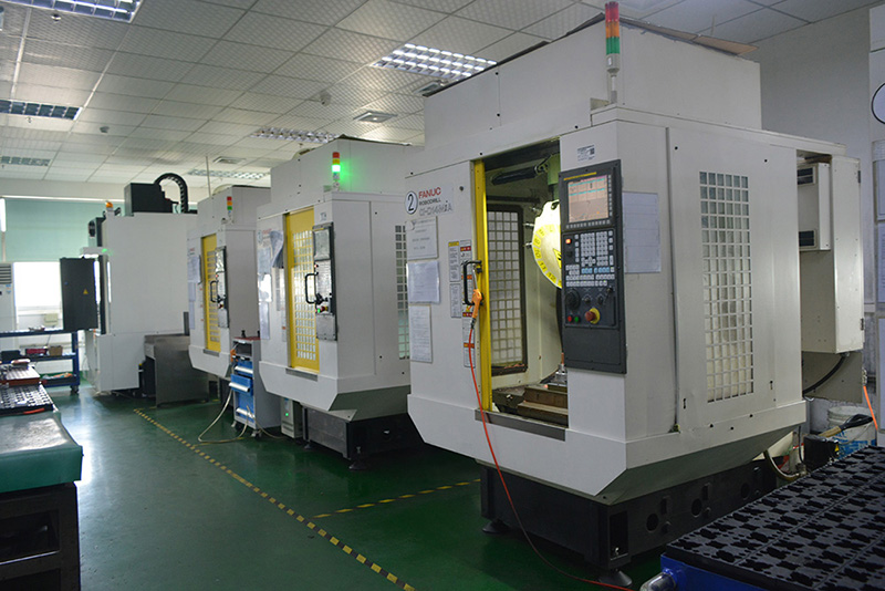 CNC-發那科-a-D14MiA -昱卓模具CNC加工車間 CNC-發那科-a-D14MiA -昱卓模具CNC加工車間