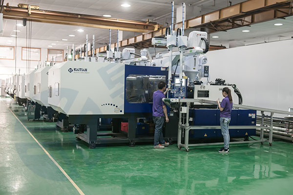 塑膠模具廠 塑膠模具廠